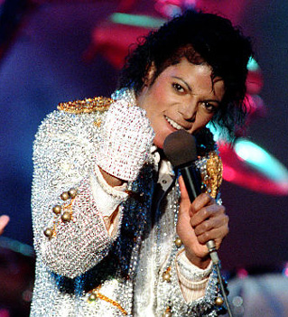 MJ estate sues movie memorabilia store