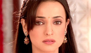 Chhanchhan different from past roles, says Sanaya Irani