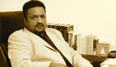 Sanjay Gupta lashes out at critics; bats for Ajay Devgn, Sajid Khan